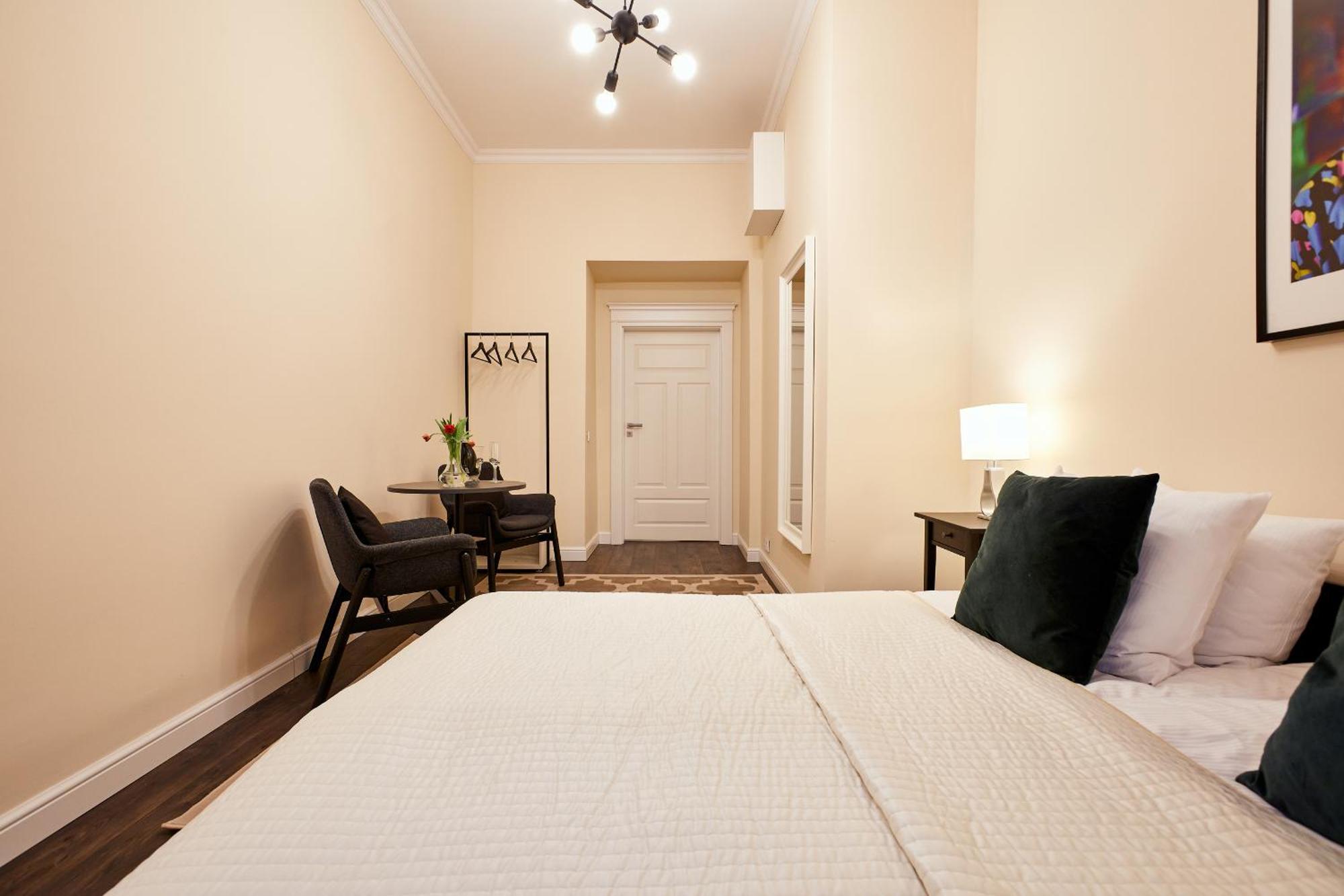 Nice In Old Town 2 Appartement