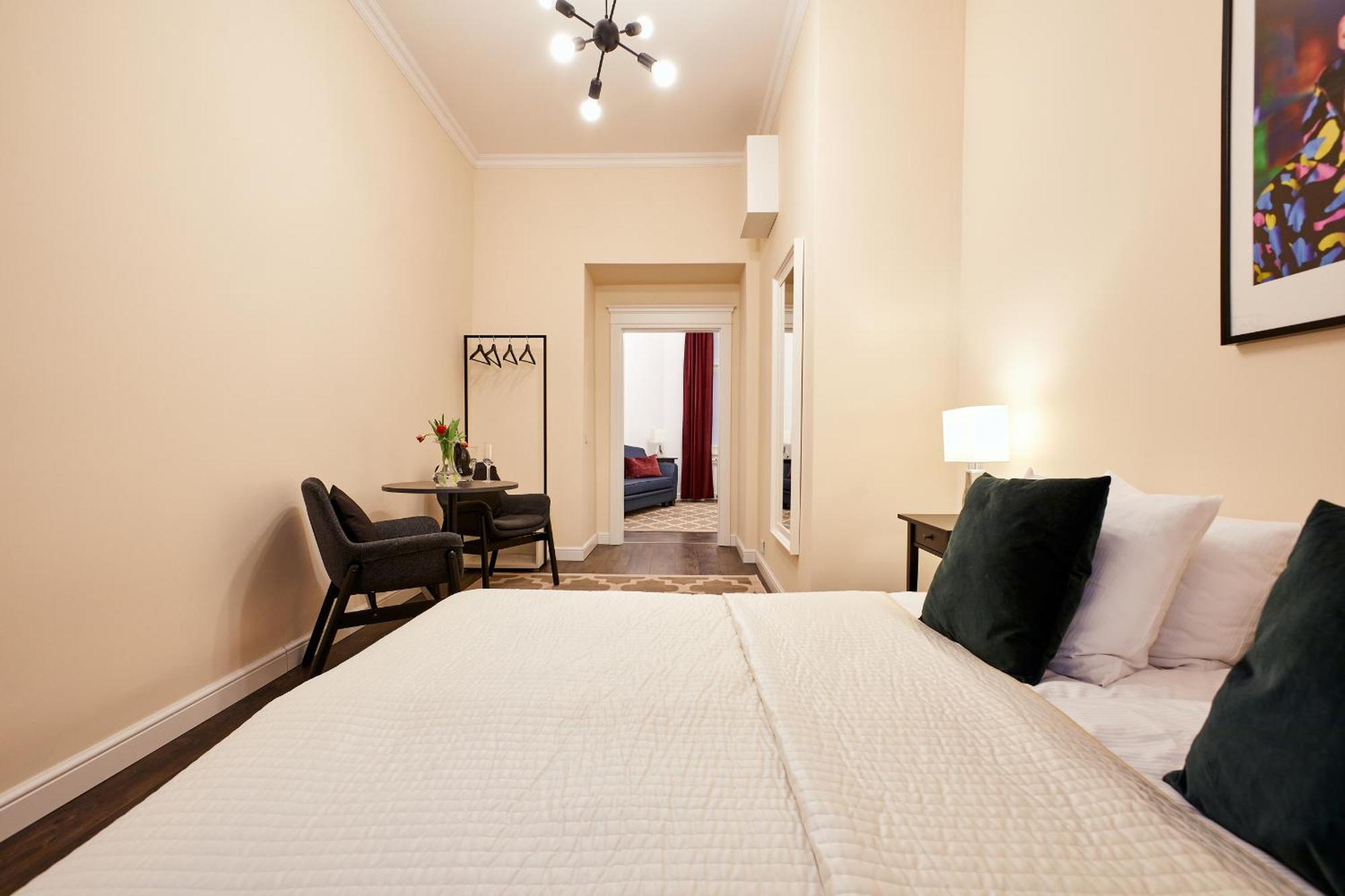 Appartement Nice In Old Town 2